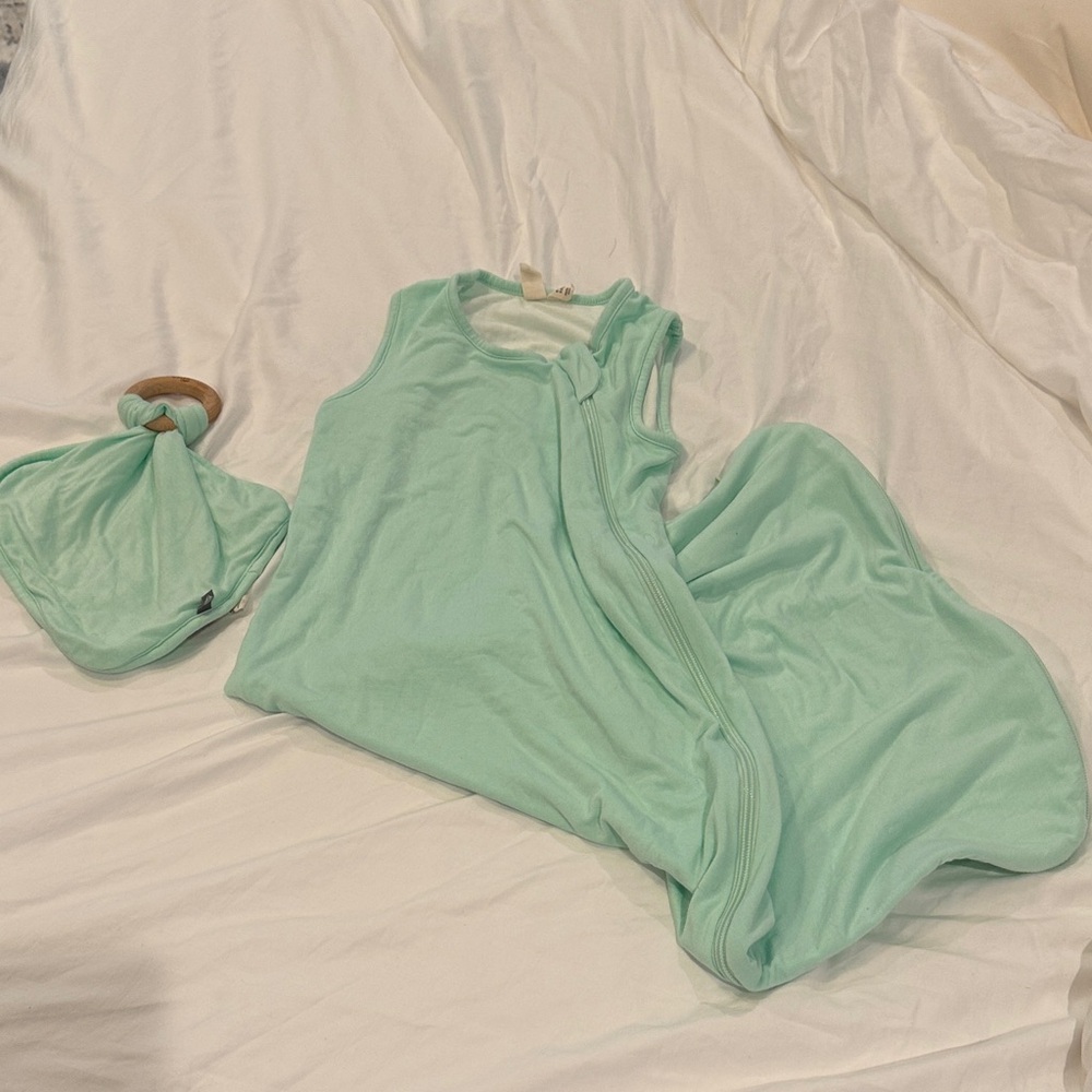 Kyte Baby Mint Green Sleep Sack and Lovey Set 6-12 months